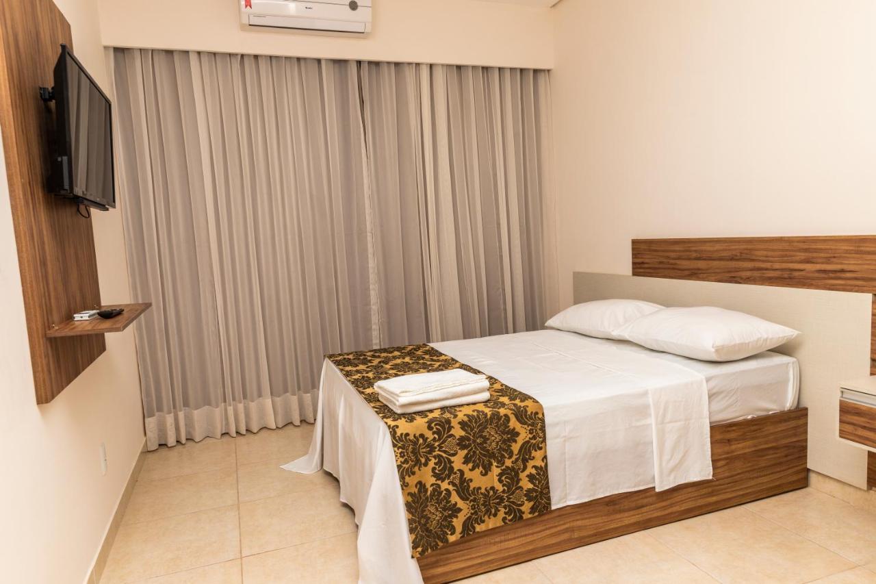 Vila Real Hotel Porto Nacional Екстериор снимка