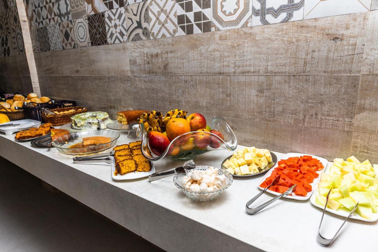 Vila Real Hotel Porto Nacional Екстериор снимка